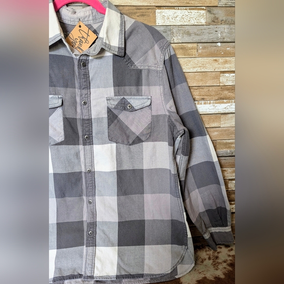 Johnny Cash Upcycled Handcrafted Button Down Gray Shirt - Picture 15 of 15